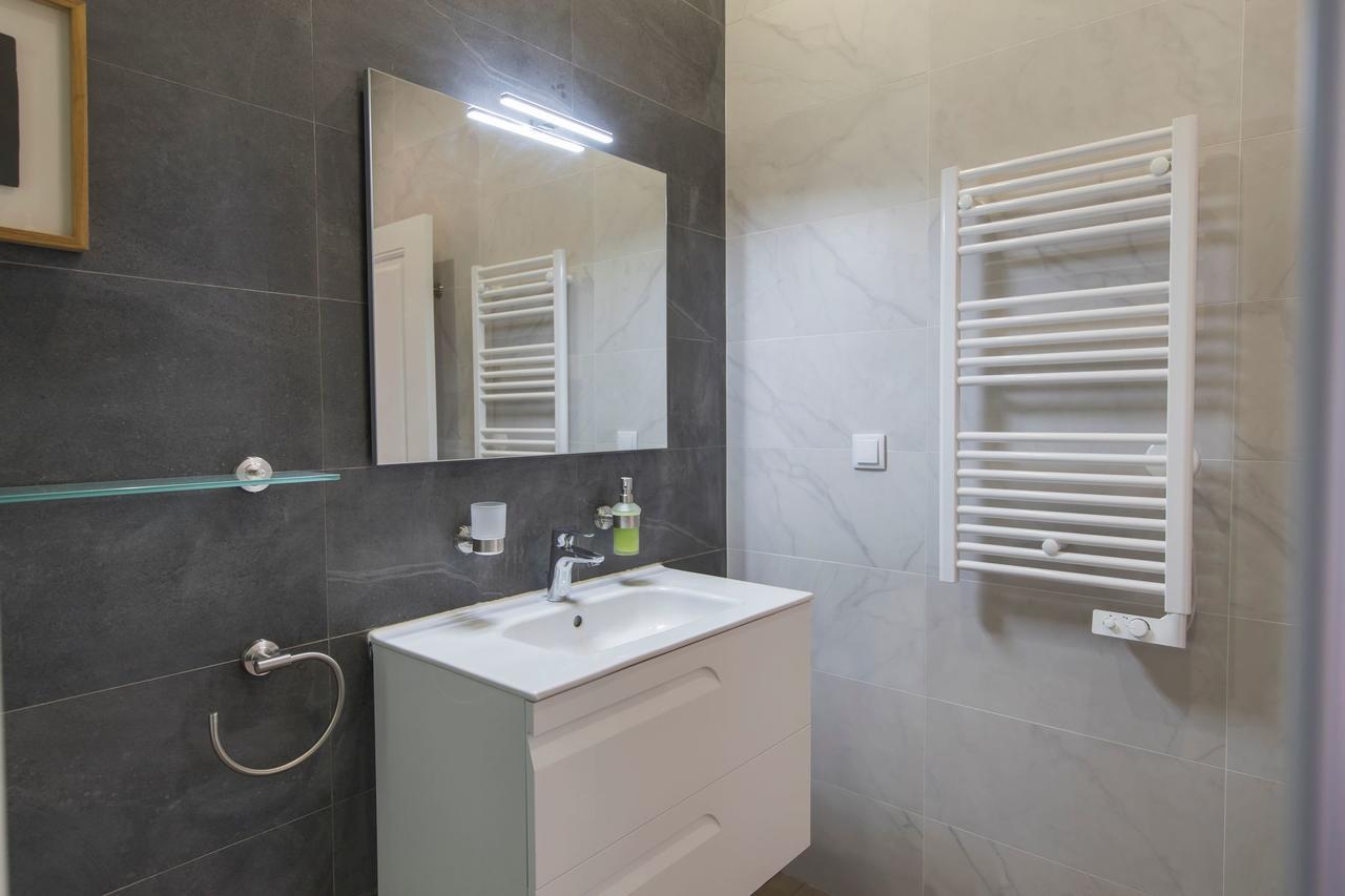 Lovelystay - Comfortable With River Views Apartment Lissabon